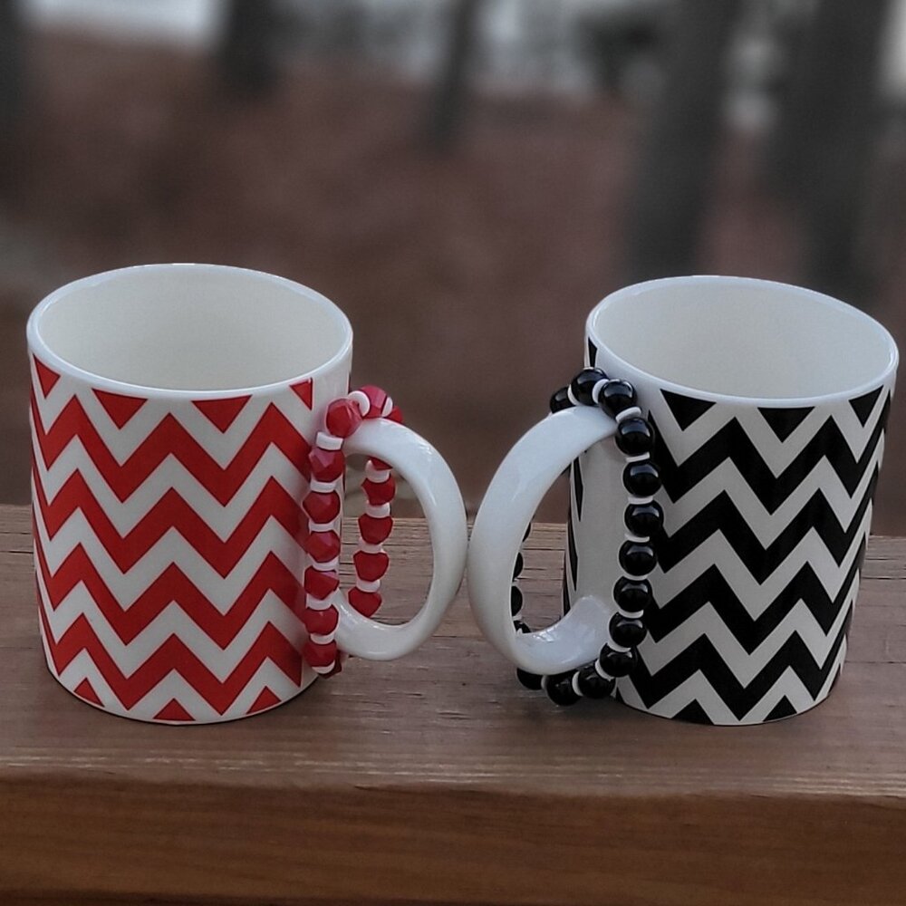 SOLD! - V'DAY GIFT BAG #5 - CUPS OF LOVE